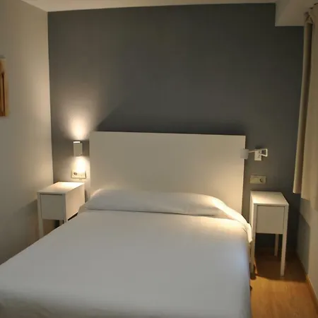Hotel Universitat 2*